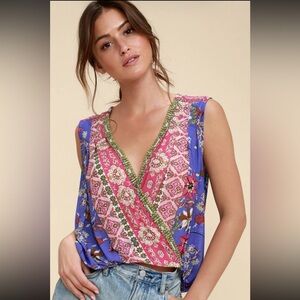 New Havana Blue Floral Print Sleeveless Surplice Top